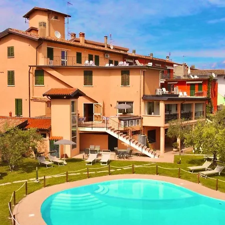 Hotel Vittoria 3*